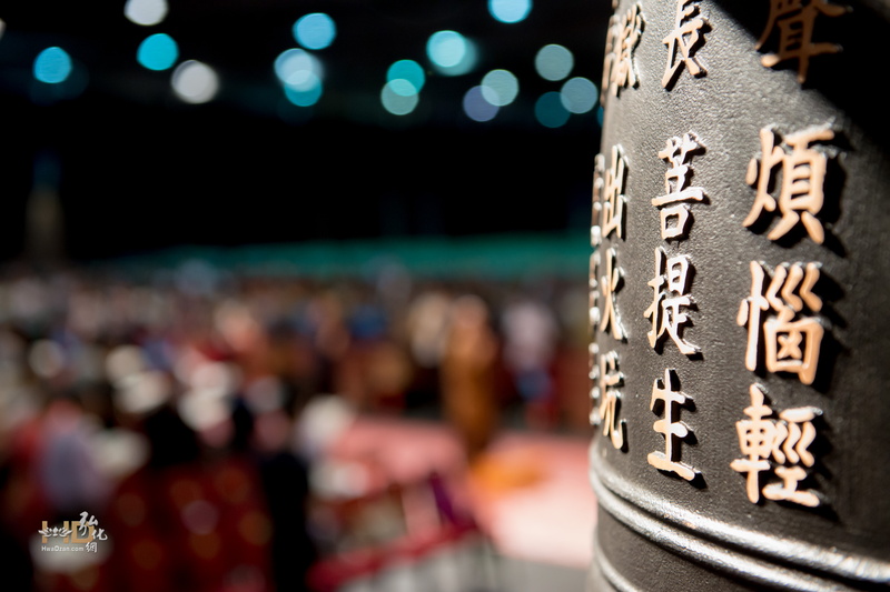 法會日期及時間:2015年4月2-5日,連續四天。
4月2-4日(星期四至六):三時繫念 上午9:00至 晚上8:30
4月 5 日(星期日):祭祖大典 上午9:00至 下午1:00
主法和尚:上悟下道法師
法會地點:香港國際機場 亞洲國際博覽館5、7及9號館。 DSC_6391.jpg