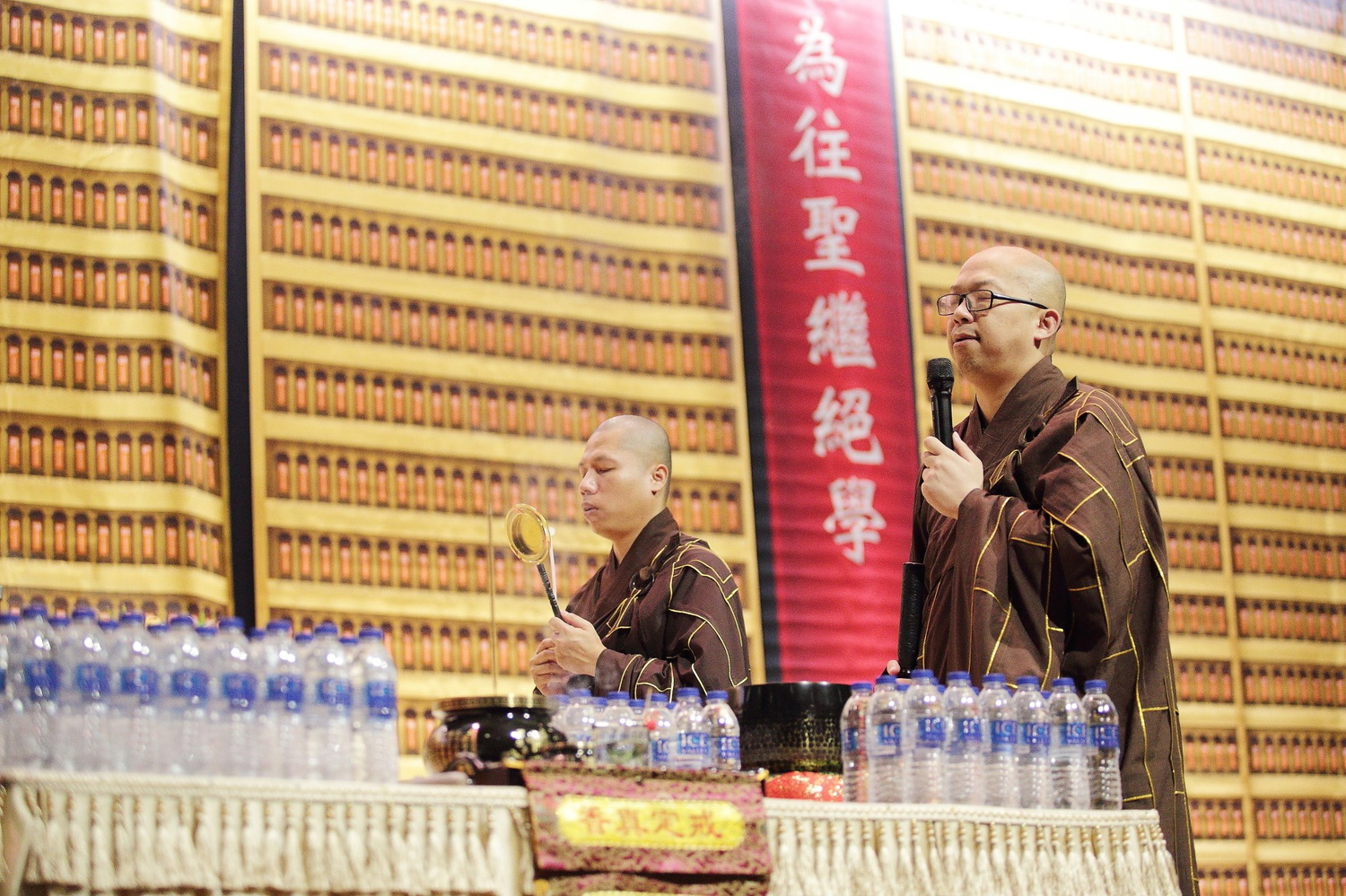 2018年 英國倫敦・威爾士和諧護國繫念法事暨孝親報恩祭祖大典 灑淨儀式