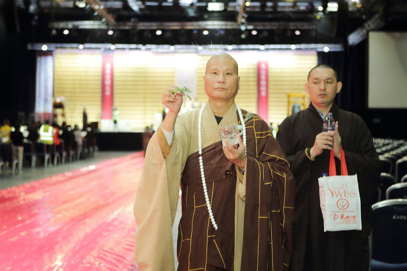 2018年 英國倫敦・威爾士和諧護國繫念法事暨孝親報恩祭祖大典 灑淨儀式