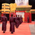 送神。全體肅立恭送先聖先賢