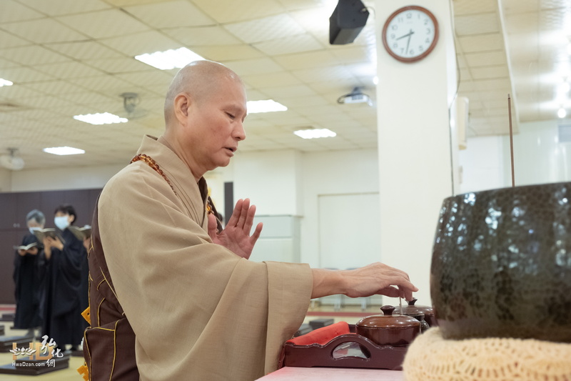 佛七念佛共修法會首日　悟道法師主七